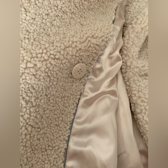 NWT DKNY Cream Faux Fur Peacoat Zipped Pockets Back Logo XL - Picture 12 of 15